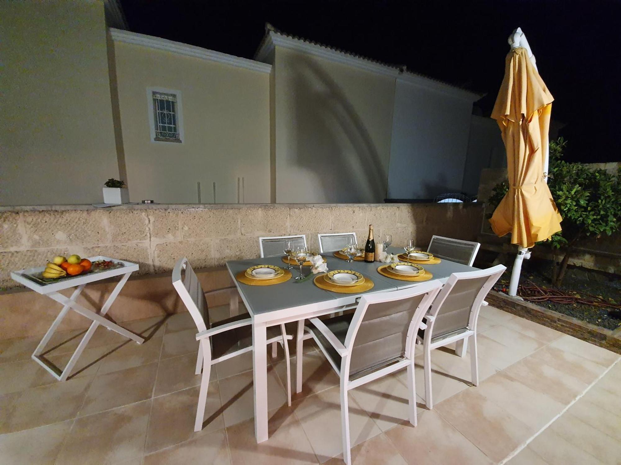 Villa Vanesa Luxury Private Villa With A Heated Pool, 4 Bedrooms And 4 Bathrooms Costa Adeje  Exterior photo