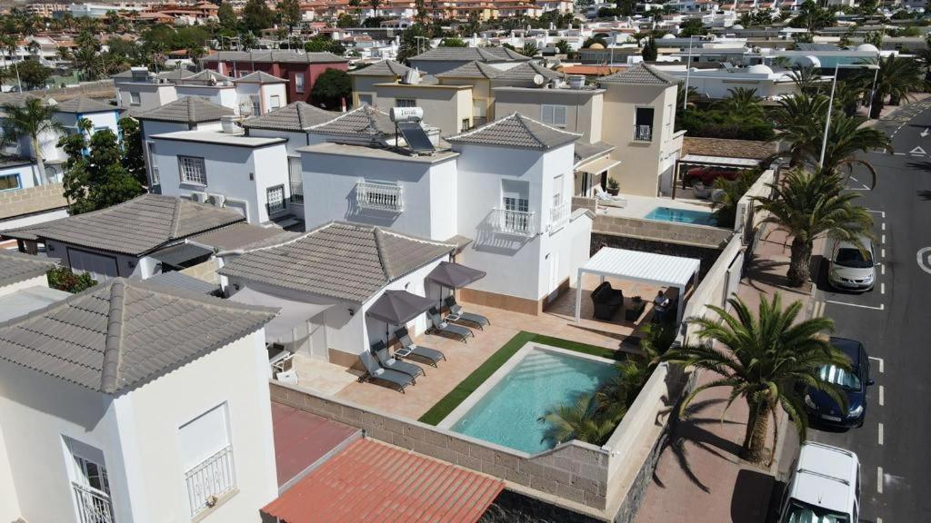 Villa Vanesa Luxury Private Villa With A Heated Pool, 4 Bedrooms And 4 Bathrooms Costa Adeje  Exterior photo