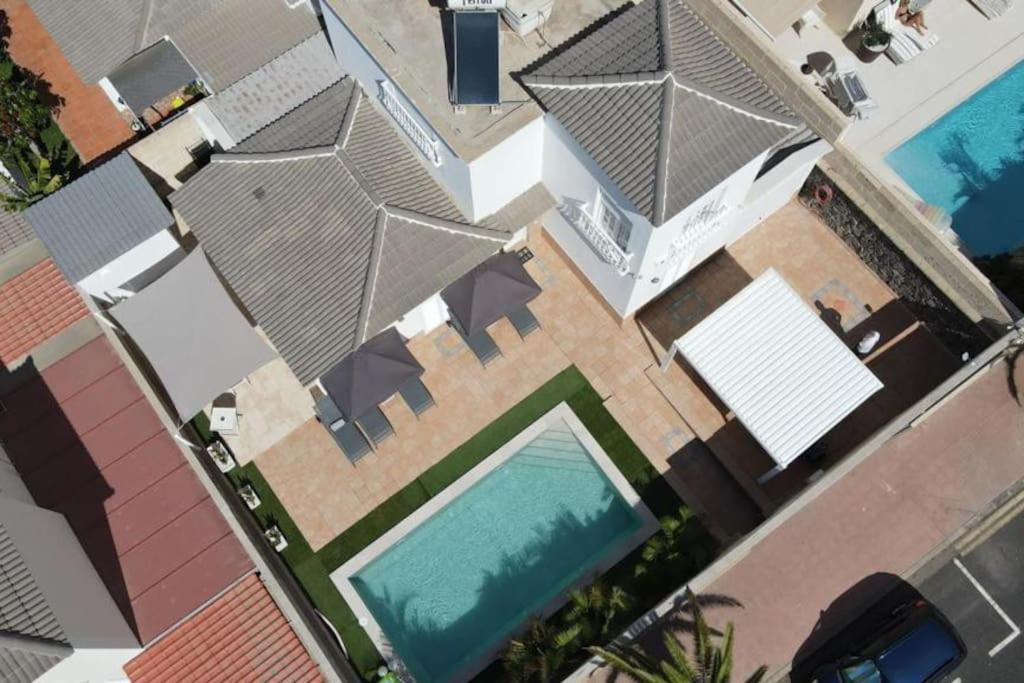 Villa Vanesa Luxury Private Villa With A Heated Pool, 4 Bedrooms And 4 Bathrooms Costa Adeje  Exterior photo