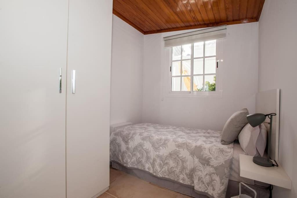 Villa Vanesa Luxury Private Villa With A Heated Pool, 4 Bedrooms And 4 Bathrooms Costa Adeje  Exterior photo