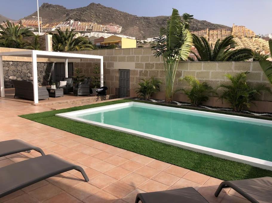 Villa Vanesa Luxury Private Villa With A Heated Pool, 4 Bedrooms And 4 Bathrooms Costa Adeje  Exterior photo